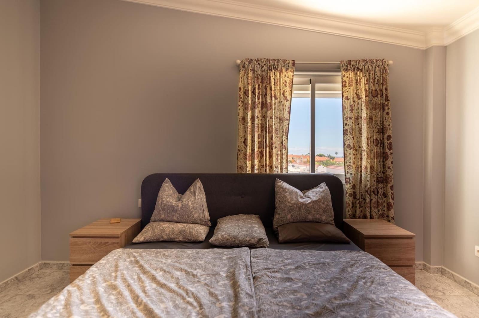 4 soveværelse Villa til salg i Sonneland med swimmingpool garage - € 980.000 (Ref: 8793603)