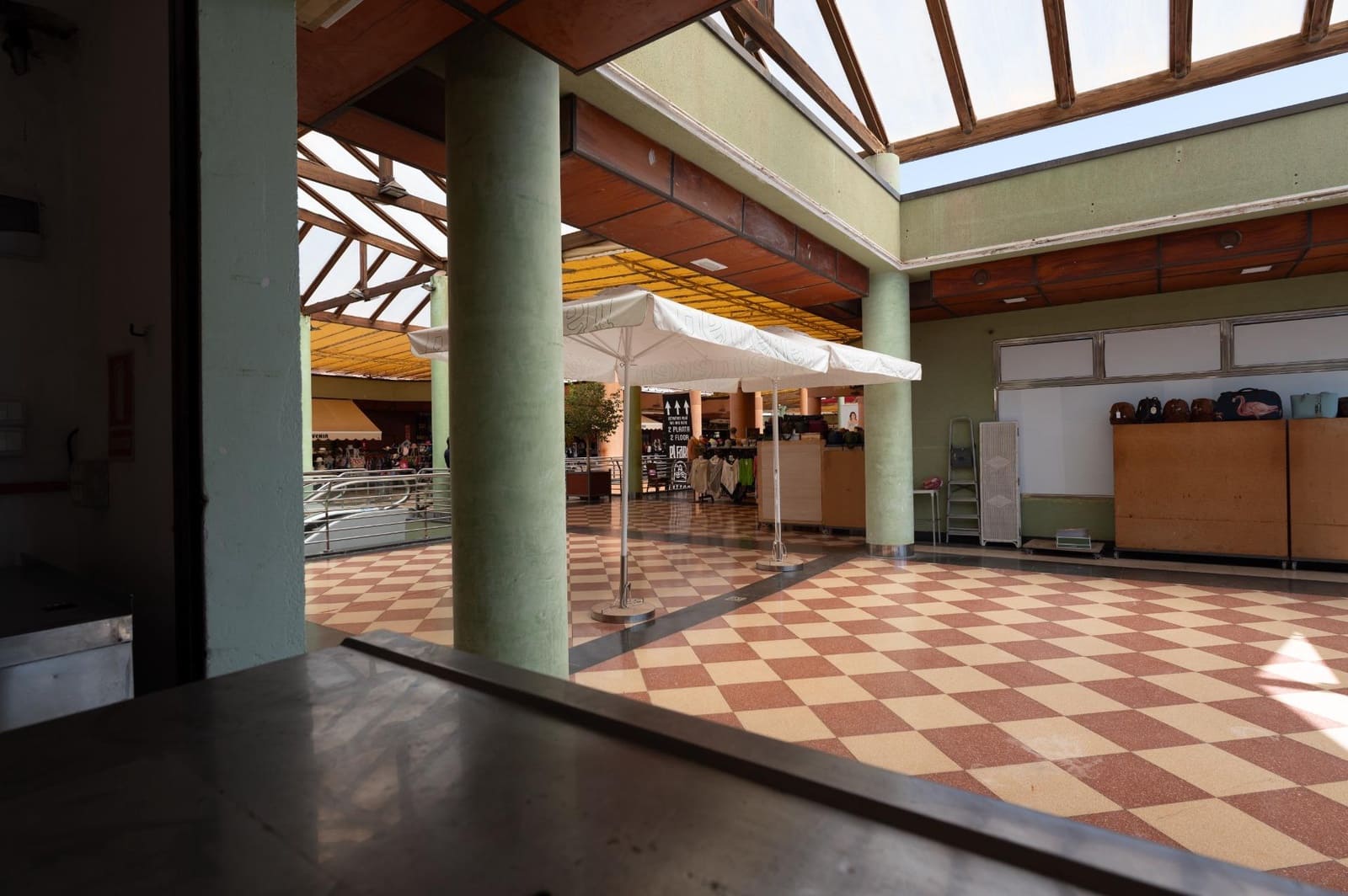 Erhverv til salg i San Bartolome de Tirajana - € 299.000 (Ref: 8926448)