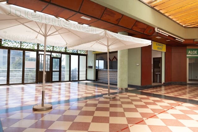 Erhverv til salg i Meloneras, San Bartolomé de Tirajana - € 299.000 (Ref: 8926448)