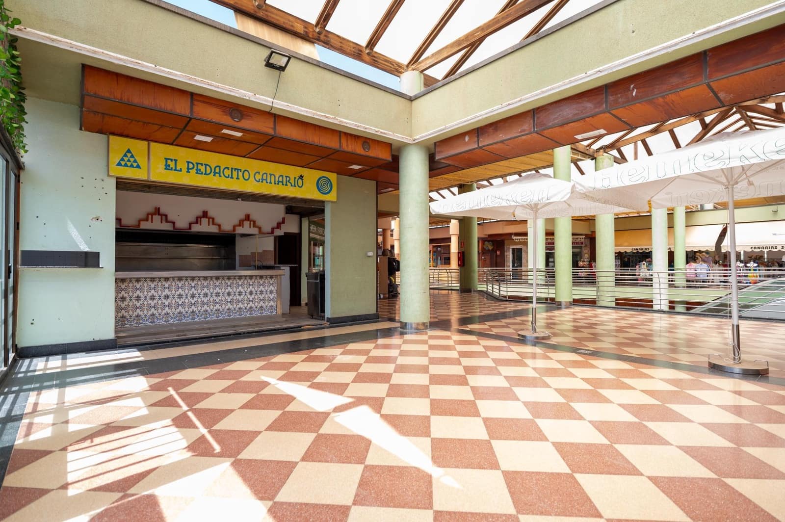 Erhverv til salg i San Bartolome de Tirajana - € 299.000 (Ref: 8926448)