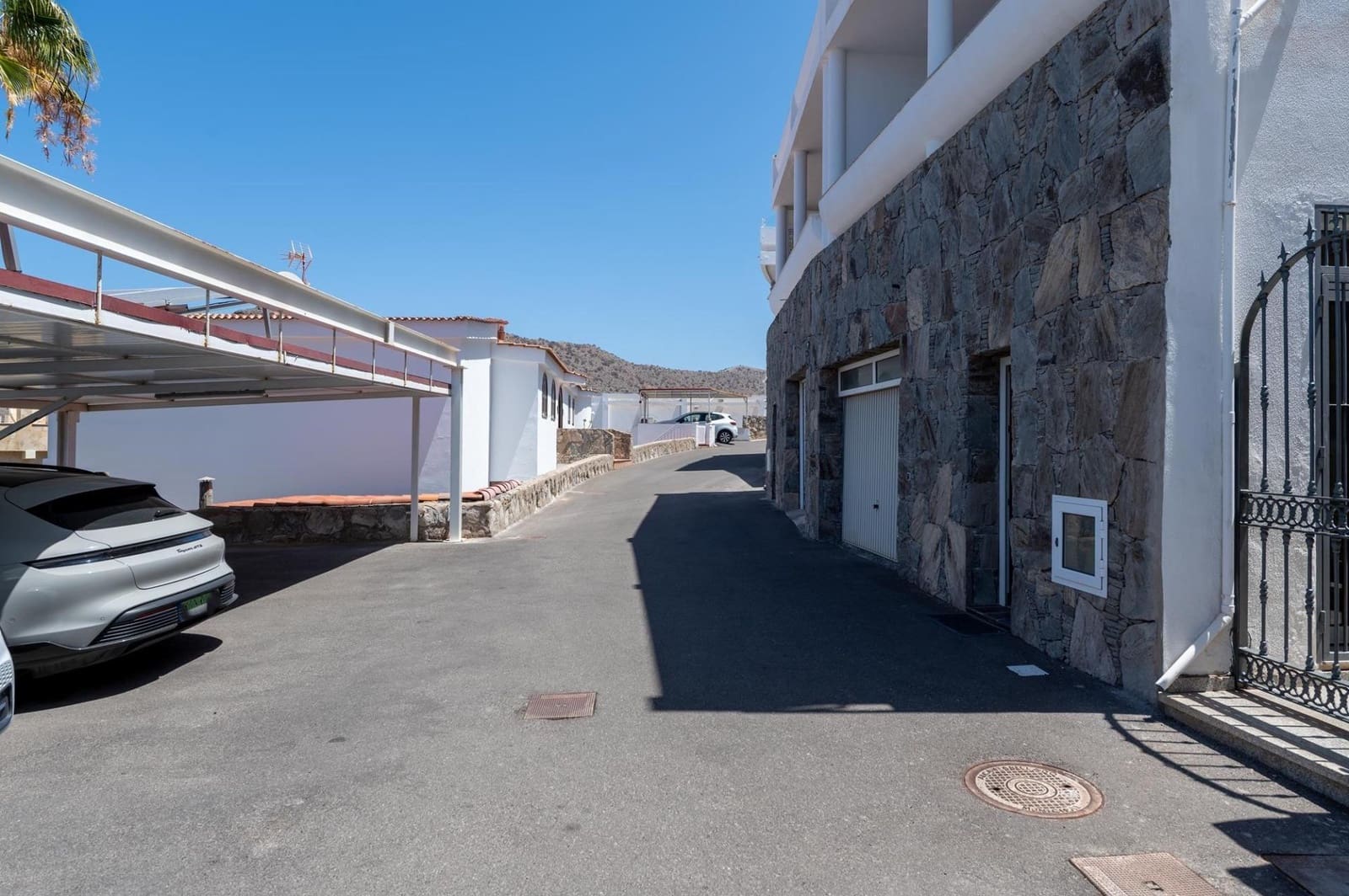 3 soveværelse Villa til salg i Patalavaca med swimmingpool garage - € 1.099.000 (Ref: 9089766)