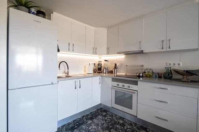 1 soverom Leilighet til salgs i Playa del Inglés, San Bartolomé de Tirajana med svømmebasseng - € 215 000 (Ref: 9110281)