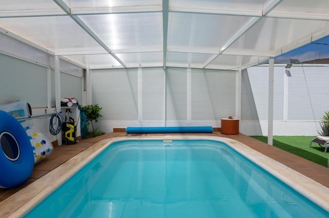 3 quarto Moradia para venda em Sardina, Santa Lucía de Tirajana com piscina garagem - 295 000 € (Ref: 9262614)