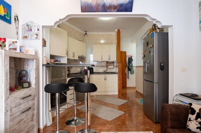 3 quarto Moradia para venda em Sardina, Santa Lucía de Tirajana com piscina garagem - 295 000 € (Ref: 9262614)