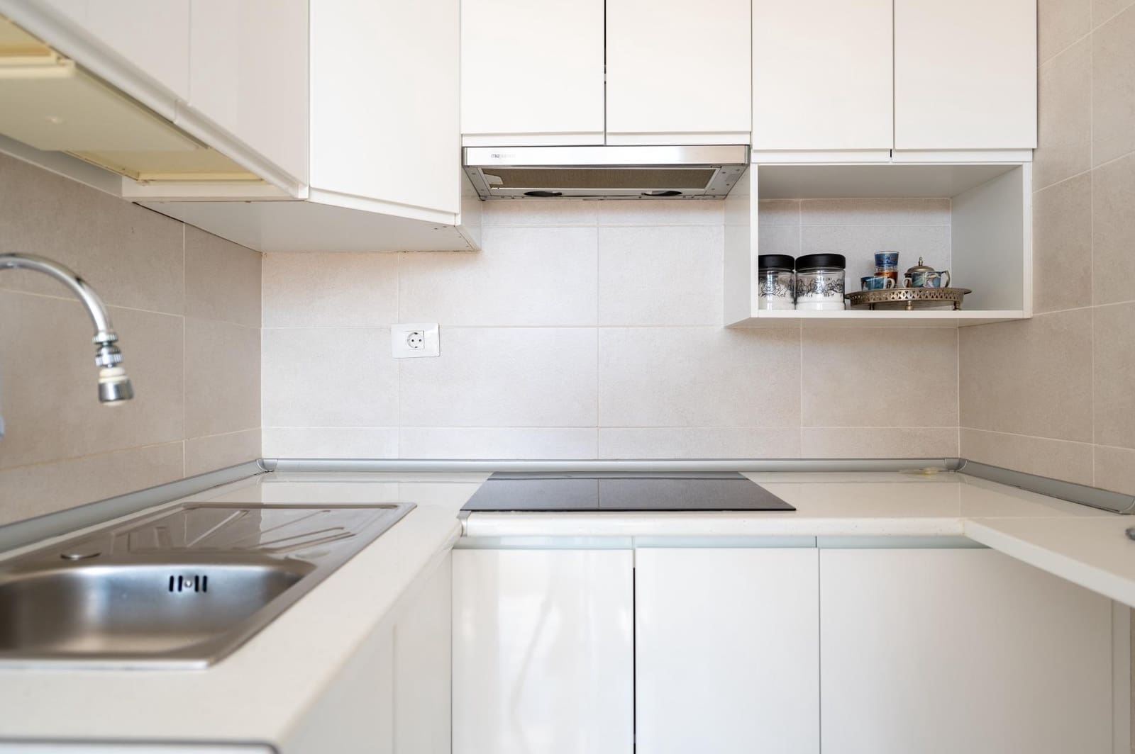 1 bedroom Apartment for rent in Playa del Ingles with pool - € 1,500 (Ref: 9272606)