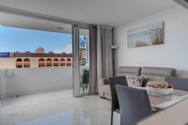 Appartement de 1 chambre à louer à Playa del Inglés, San Bartolomé de Tirajana avec piscine - 1 500 € (Ref: 9272606)