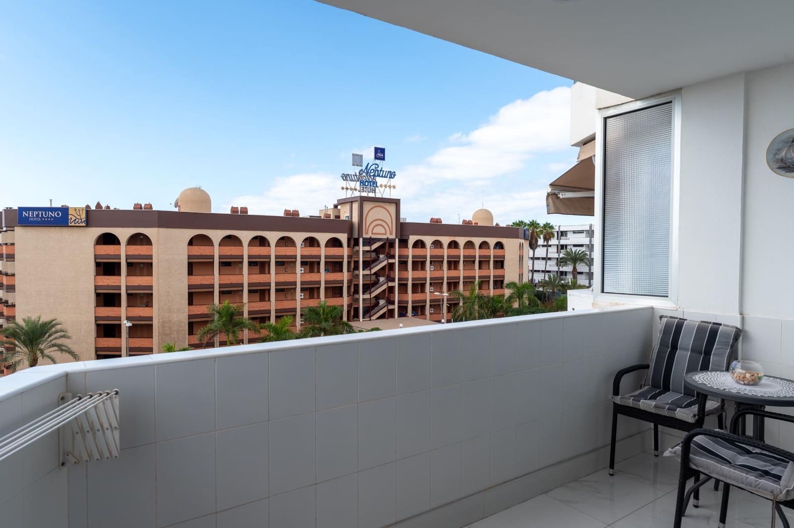 1 bedroom Apartment for rent in Playa del Ingles with pool - € 1,500 (Ref: 9272606)