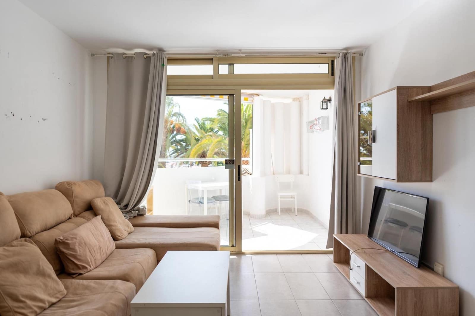 1 soveværelse Lejlighed til salg i Playa del Ingles med swimmingpool - € 195.000 (Ref: 9276347)