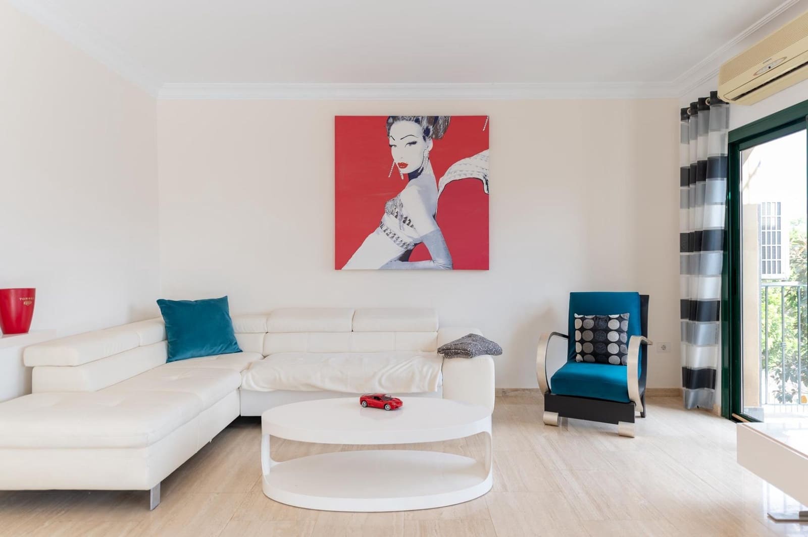 3 makuuhuone Huvila myytävänä paikassa San Bartolome de Tirajana mukana uima-altaan 
autotalli - 949 000 € (Ref: 9367520)