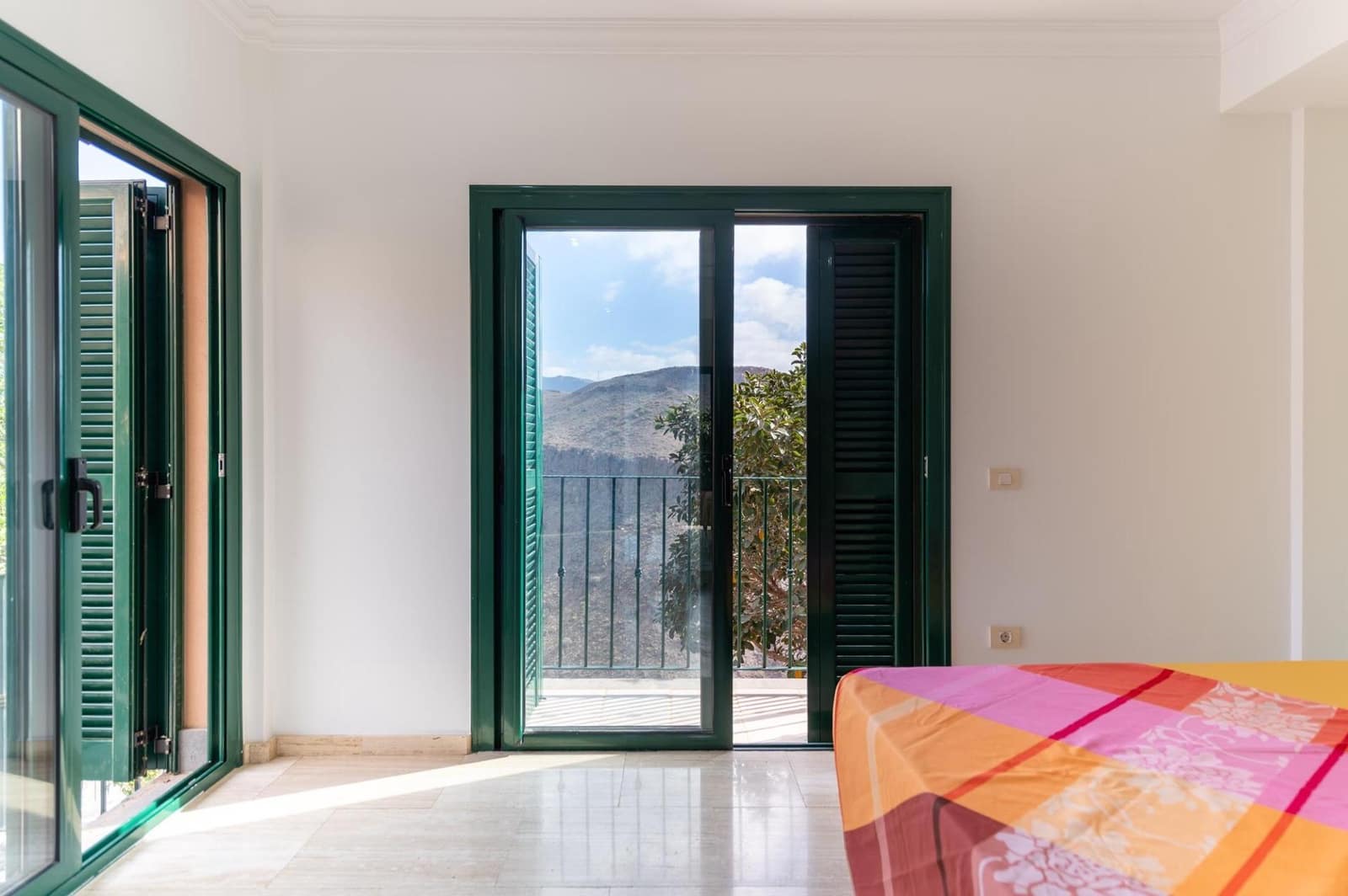 3 makuuhuone Huvila myytävänä paikassa San Bartolome de Tirajana mukana uima-altaan 
autotalli - 949 000 € (Ref: 9367520)