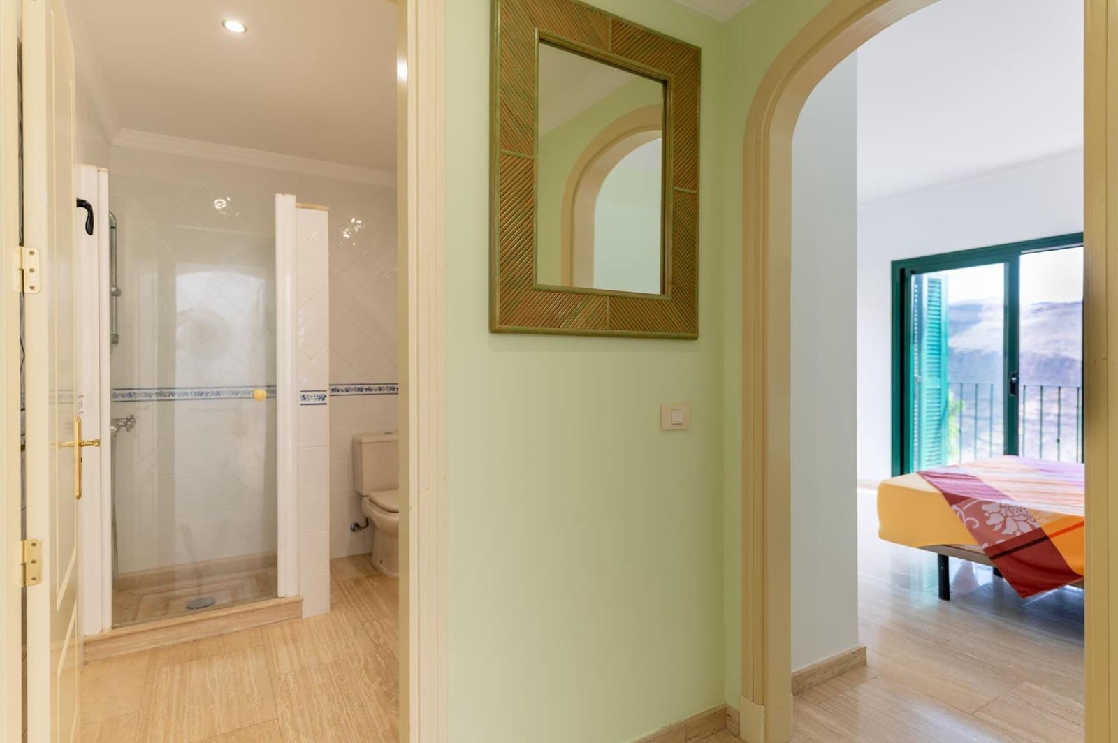 3 makuuhuone Huvila myytävänä paikassa San Bartolome de Tirajana mukana uima-altaan 
autotalli - 949 000 € (Ref: 9367520)