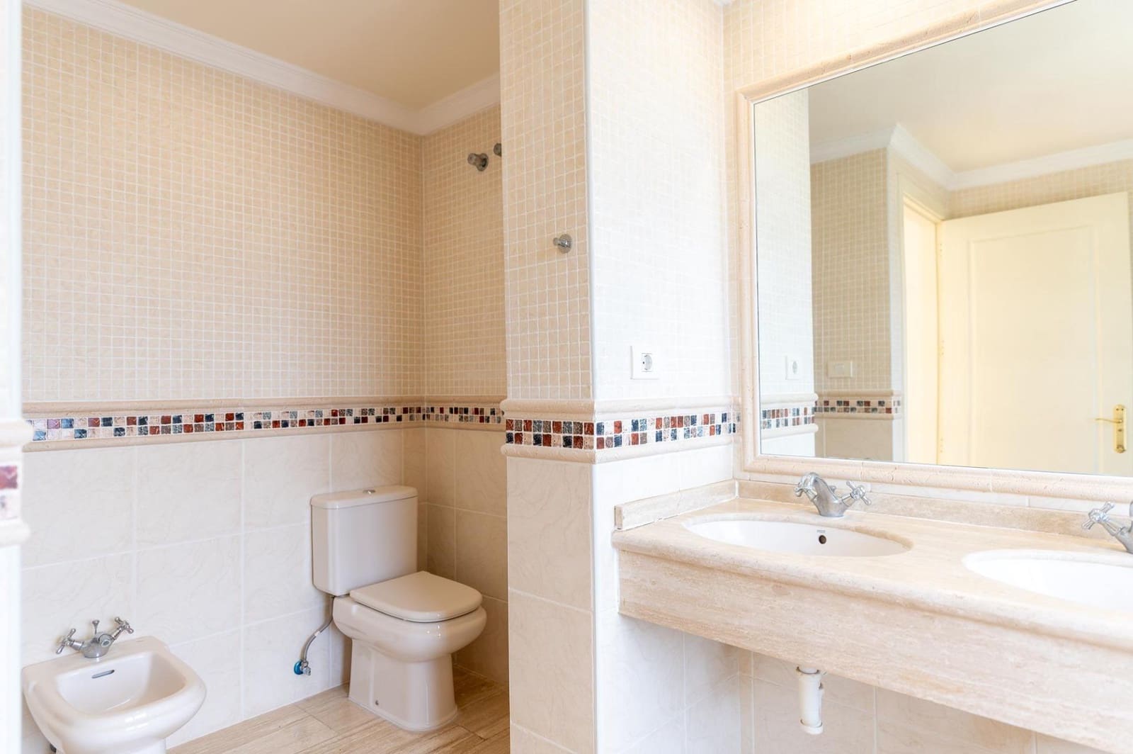 3 makuuhuone Huvila myytävänä paikassa San Bartolome de Tirajana mukana uima-altaan 
autotalli - 949 000 € (Ref: 9367520)