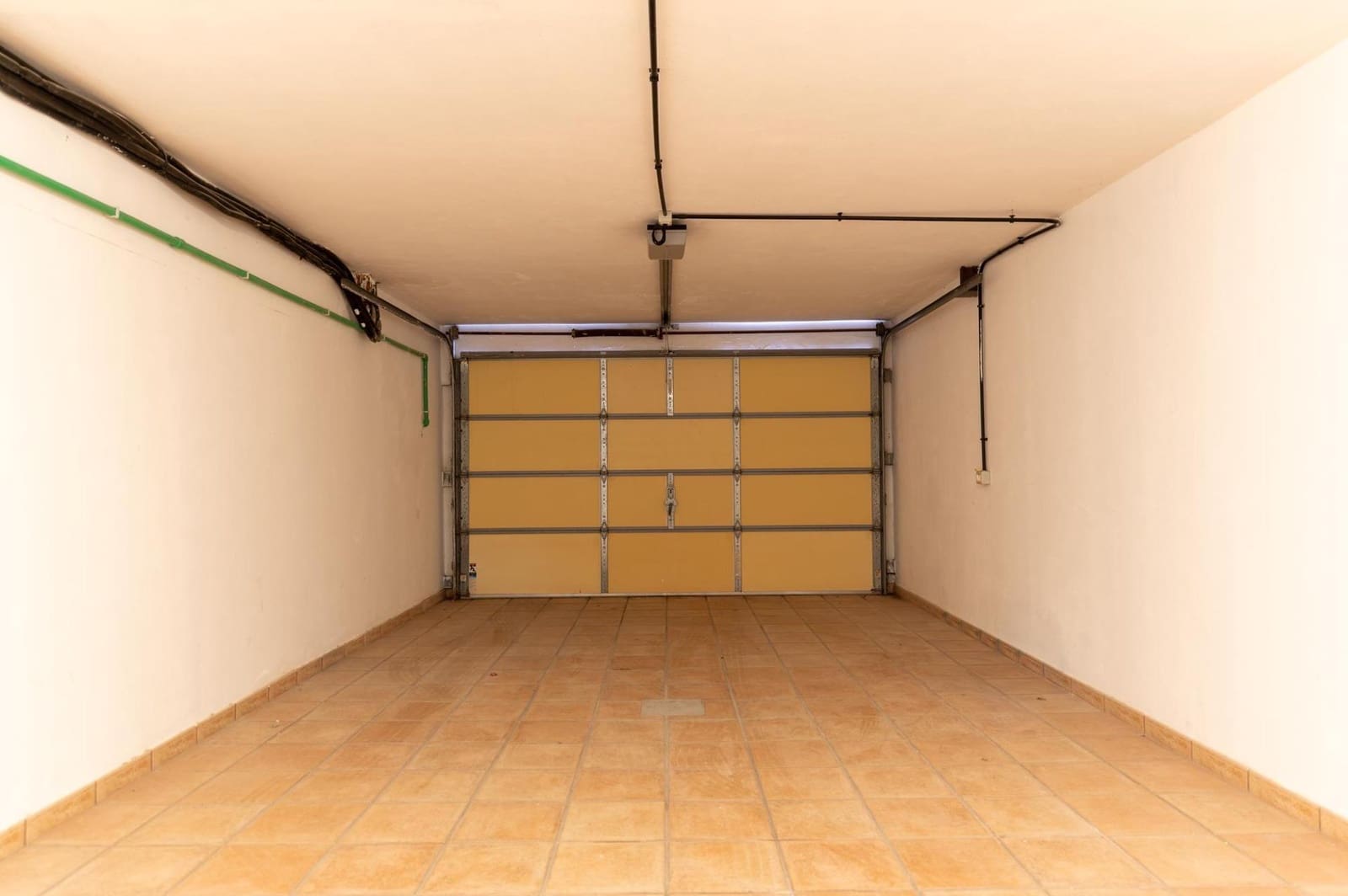 3 makuuhuone Huvila myytävänä paikassa San Bartolome de Tirajana mukana uima-altaan 
autotalli - 949 000 € (Ref: 9367520)