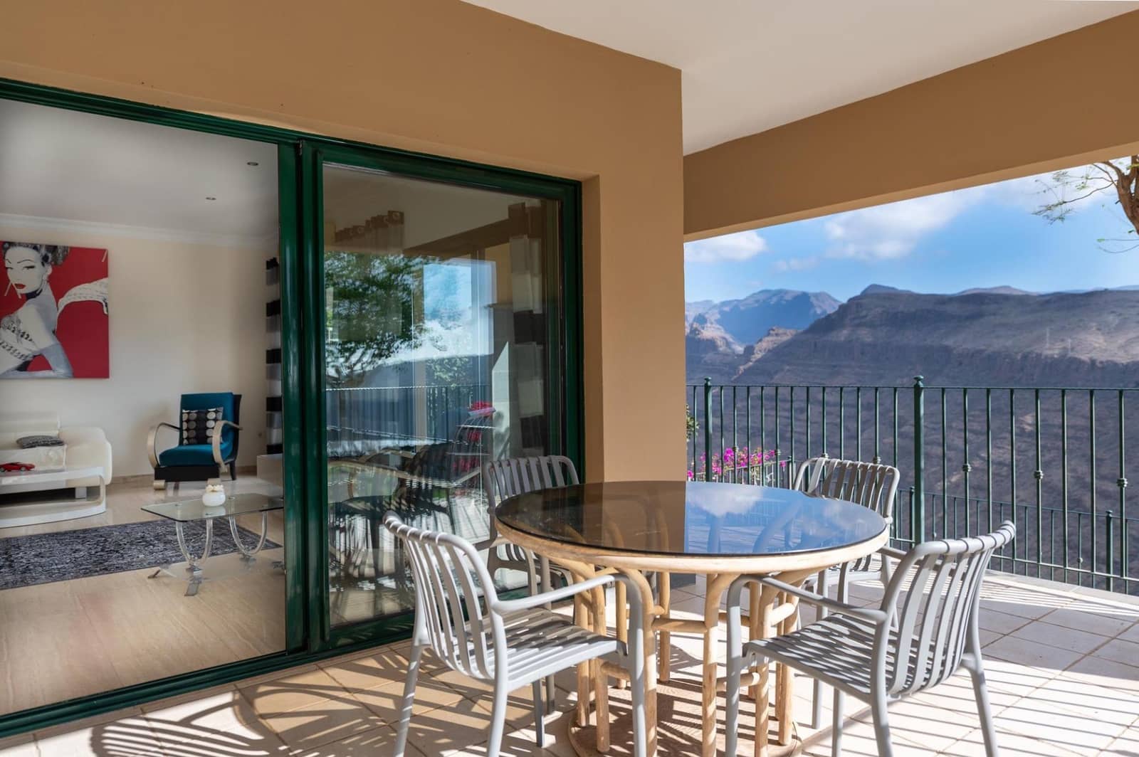 3 makuuhuone Huvila myytävänä paikassa San Bartolome de Tirajana mukana uima-altaan 
autotalli - 949 000 € (Ref: 9367520)