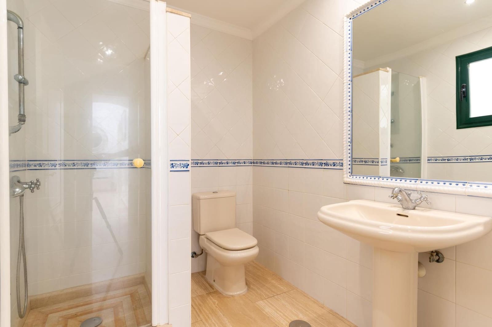 3 makuuhuone Huvila myytävänä paikassa San Bartolome de Tirajana mukana uima-altaan 
autotalli - 949 000 € (Ref: 9367520)