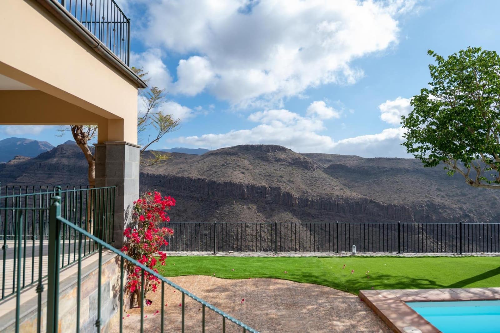 3 makuuhuone Huvila myytävänä paikassa San Bartolome de Tirajana mukana uima-altaan 
autotalli - 949 000 € (Ref: 9367520)