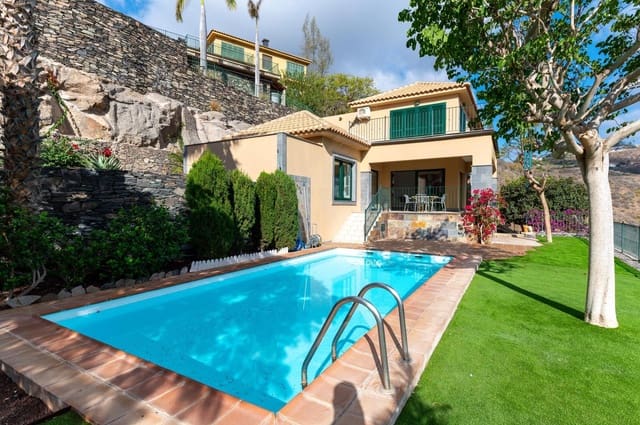 3 soveværelse Villa til salg i San Bartolomé de Tirajana med swimmingpool garage - € 949.000 (Ref: 9367520)