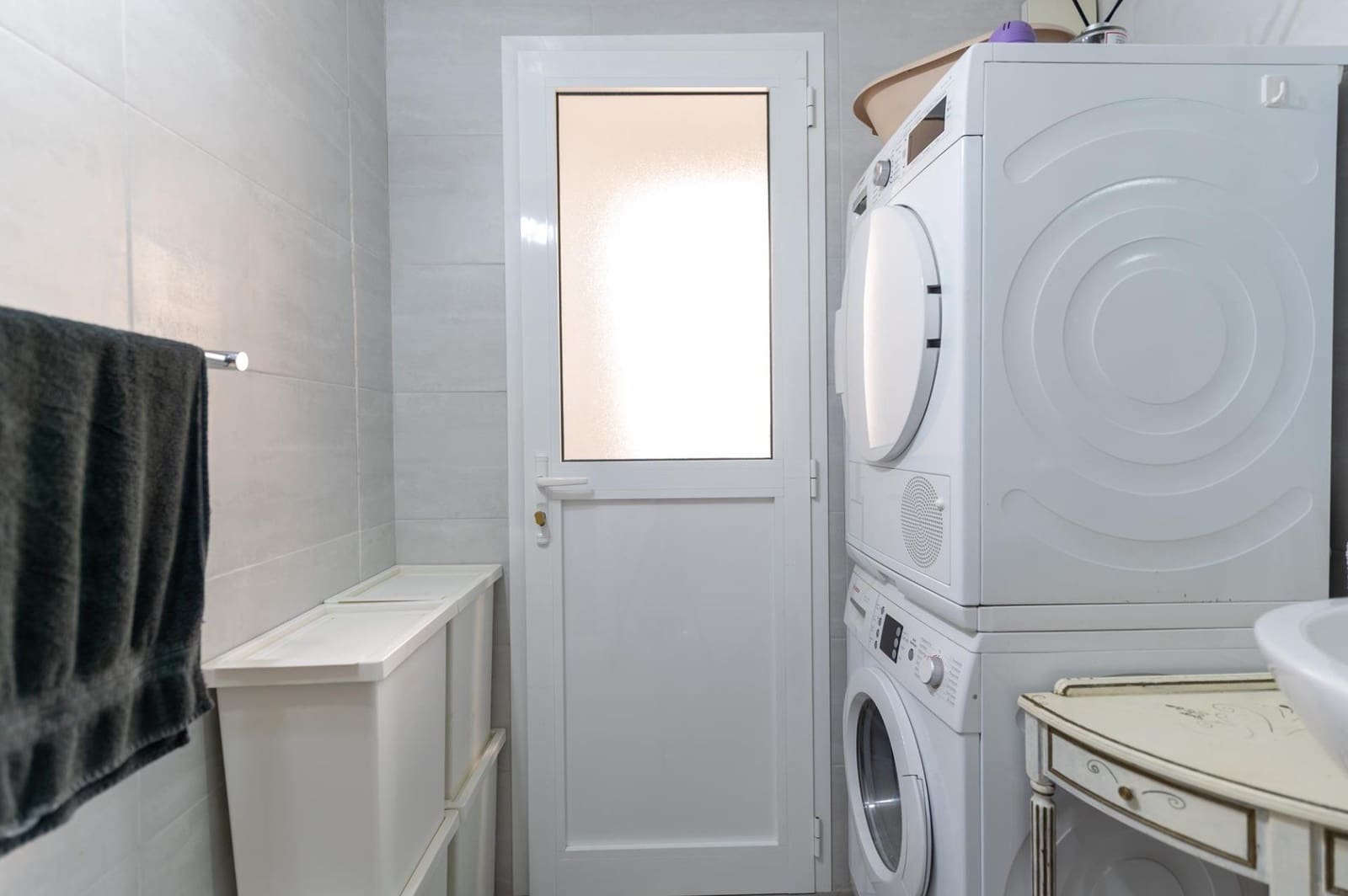 3 bedroom Apartment for sale in San Bartolome de Tirajana - € 440,000 (Ref: 9387929)