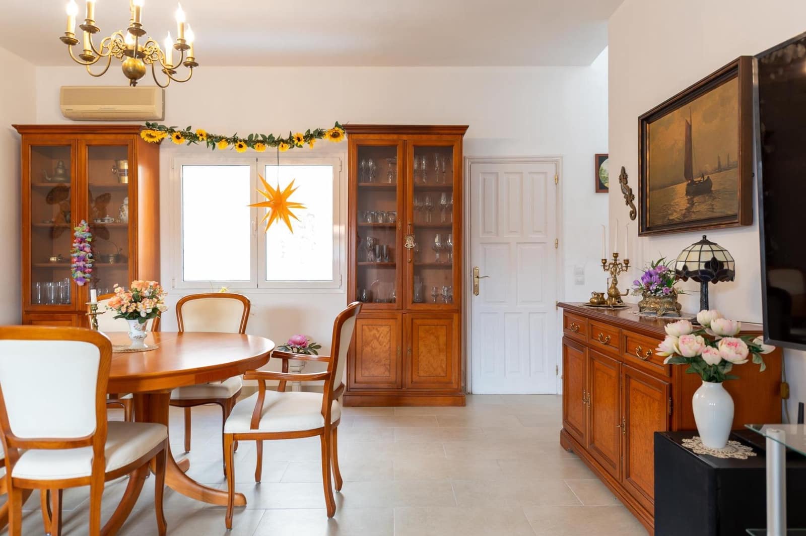 3 bedroom Apartment for sale in San Bartolome de Tirajana - € 440,000 (Ref: 9387929)