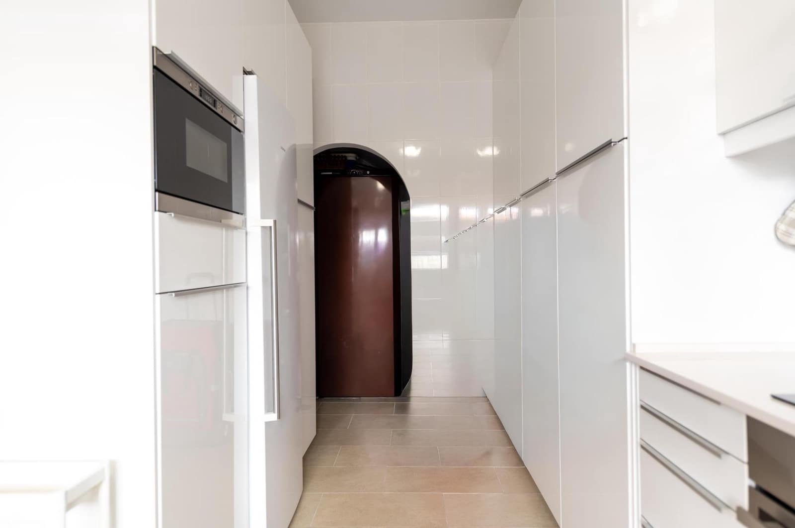 3 bedroom Apartment for sale in San Bartolome de Tirajana - € 440,000 (Ref: 9387929)