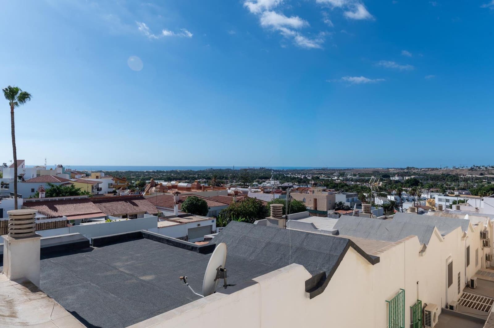 3 bedroom Apartment for sale in San Bartolome de Tirajana - € 440,000 (Ref: 9387929)