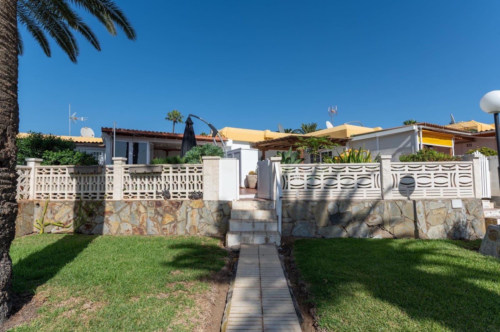 2 soverom Bungalow til salgs i Playa del Ingles med svømmebasseng - € 350 000 (Ref: 9433432)