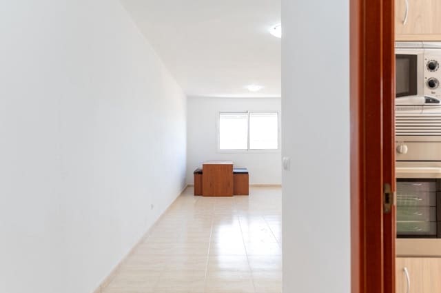 4 makuuhuone Asunto myytävänä paikassa San Bartolomé de Tirajana - 298 000 € (Ref: 9483528)