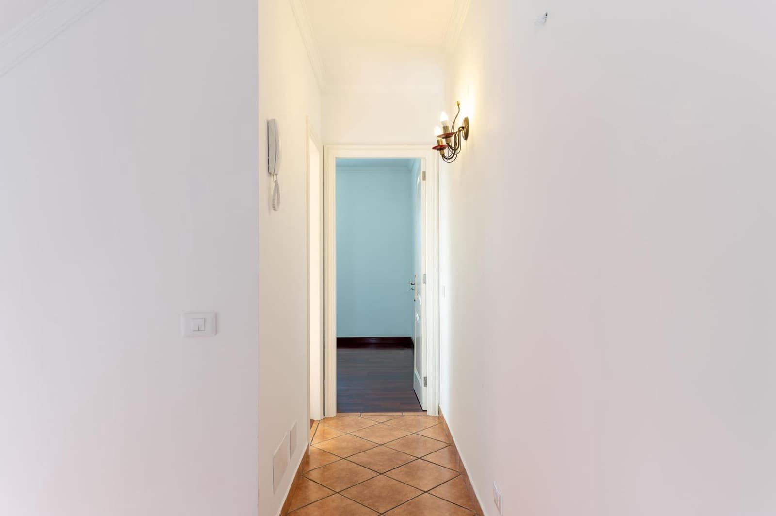 3 bedroom Apartment for rent in San Bartolome de Tirajana with garage - € 1,800 (Ref: 9494653)