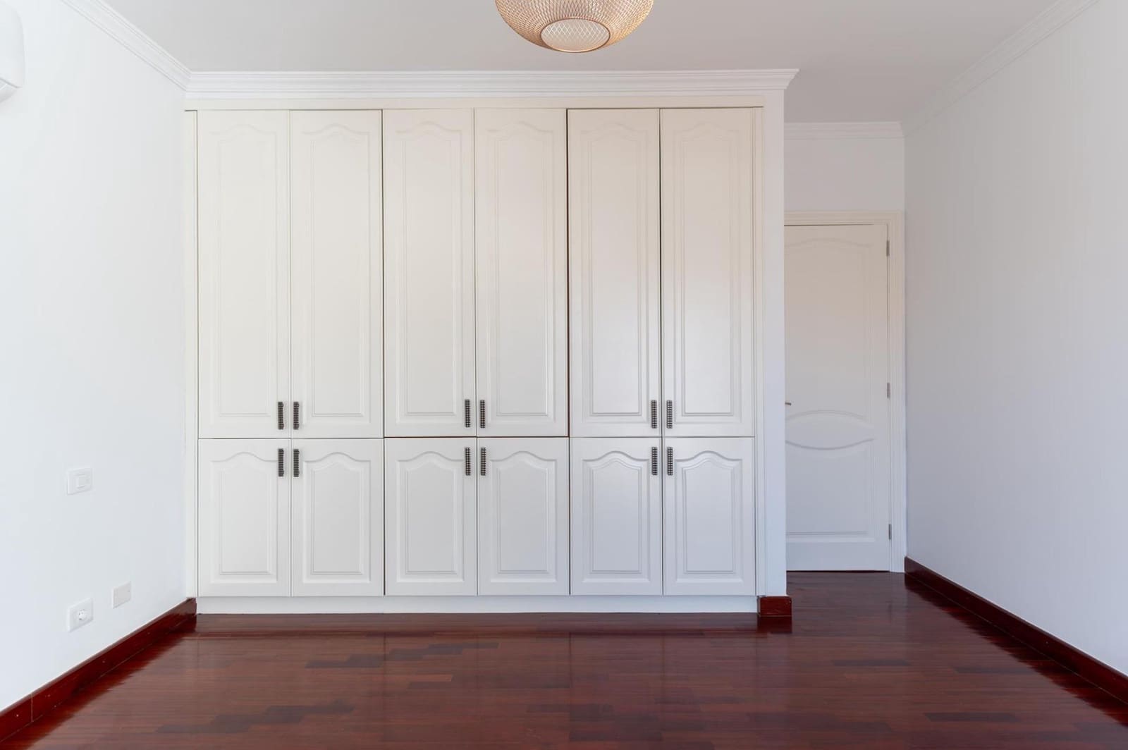 3 bedroom Apartment for rent in San Bartolome de Tirajana with garage - € 1,800 (Ref: 9494653)