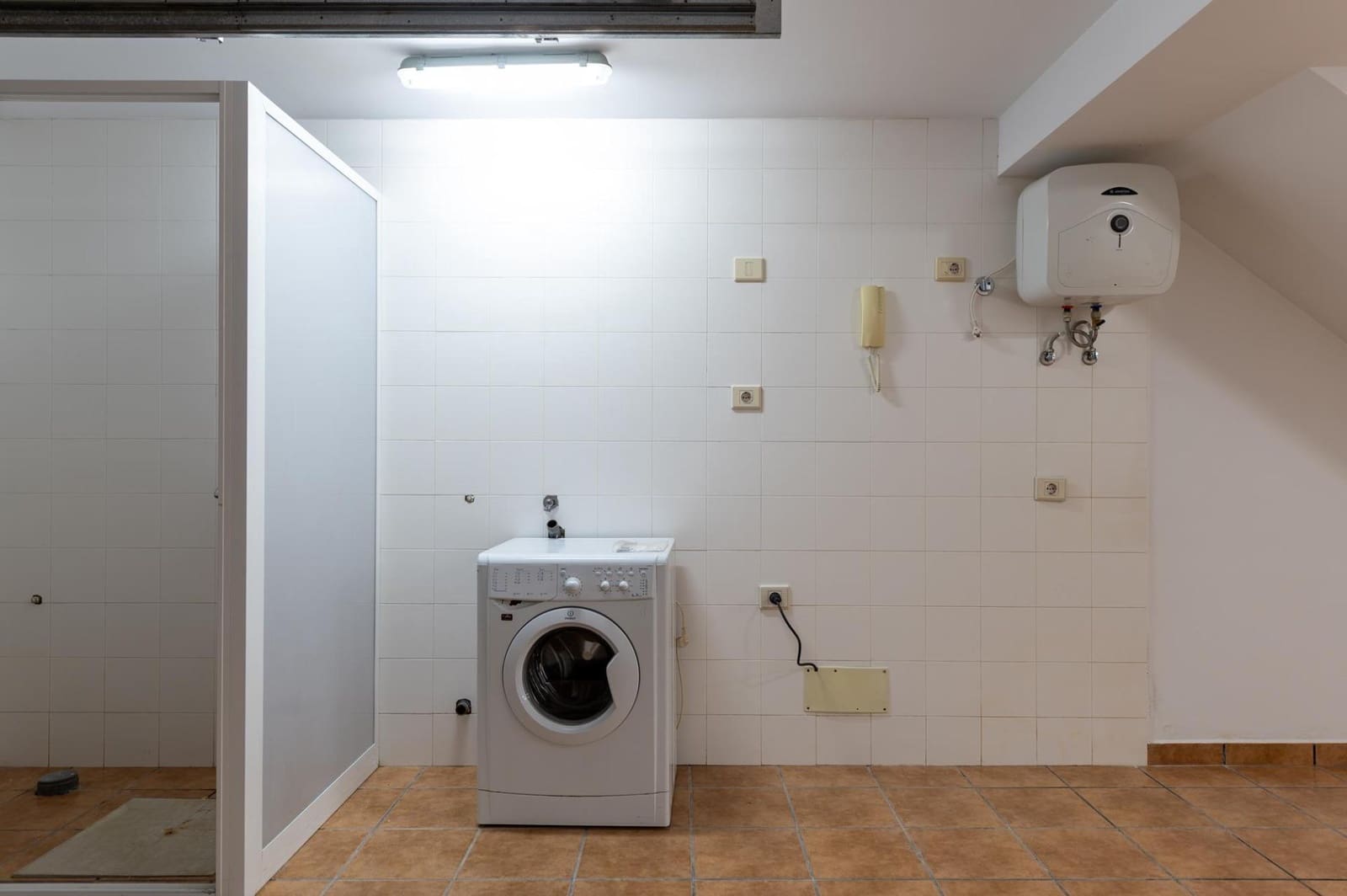 3 bedroom Apartment for rent in San Bartolome de Tirajana with garage - € 1,800 (Ref: 9494653)