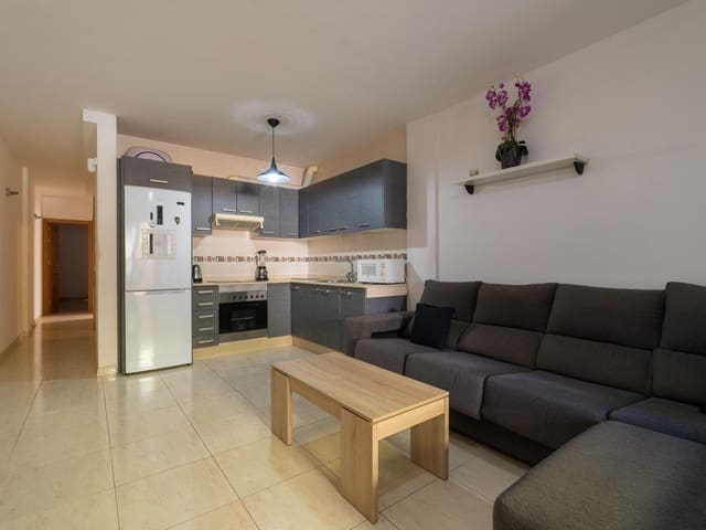 Piso de 2 habitaciones en Puerto del Rosario en venta - 178.000 € (Ref: 9527691)