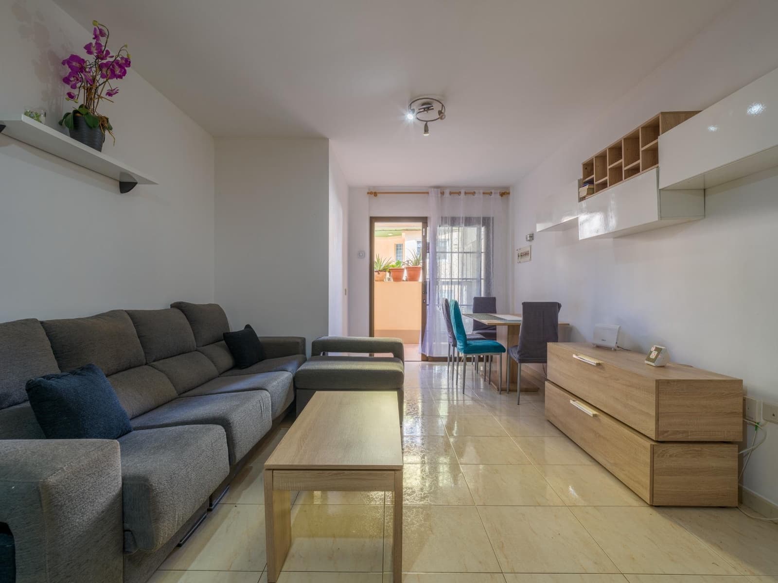 Piso de 2 habitaciones en Puerto del Rosario en venta - 178.000 € (Ref: 9527691)