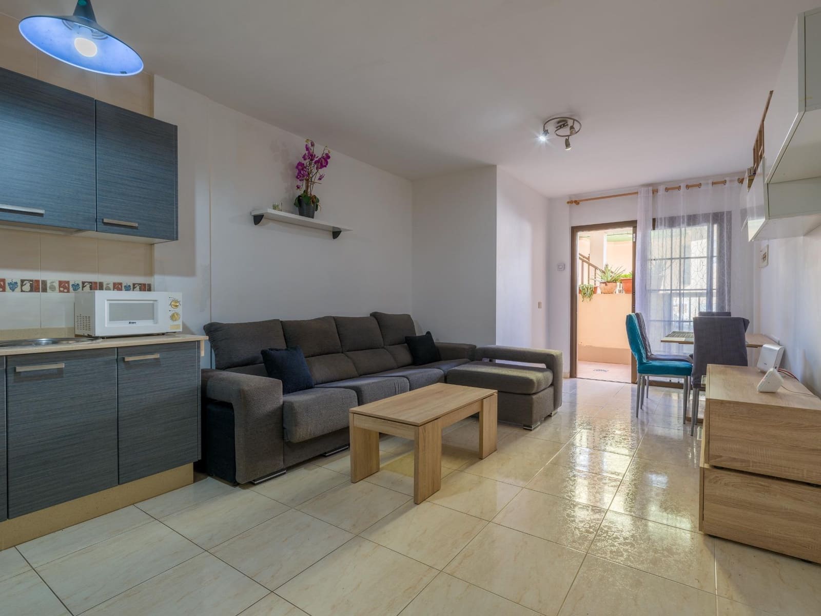 Piso de 2 habitaciones en Puerto del Rosario en venta - 170.000 € (Ref: 9527691)