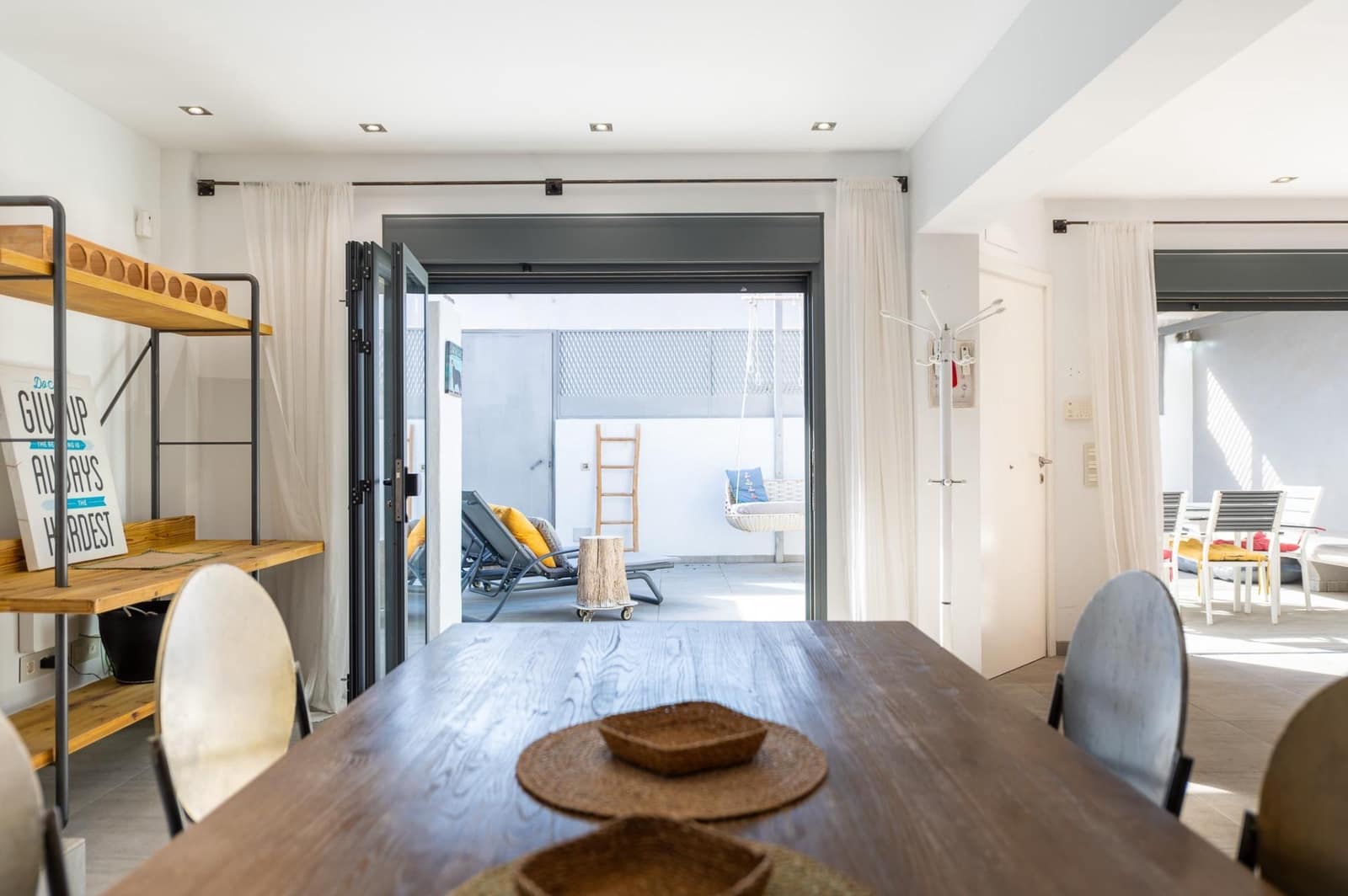 4 bedroom Bungalow for sale in Maspalomas with pool - € 689,000 (Ref: 9551518)