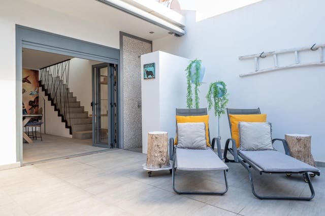 4 soverom Bungalow til salgs i Maspalomas, San Bartolomé de Tirajana med svømmebasseng - € 689 000 (Ref: 9551518)