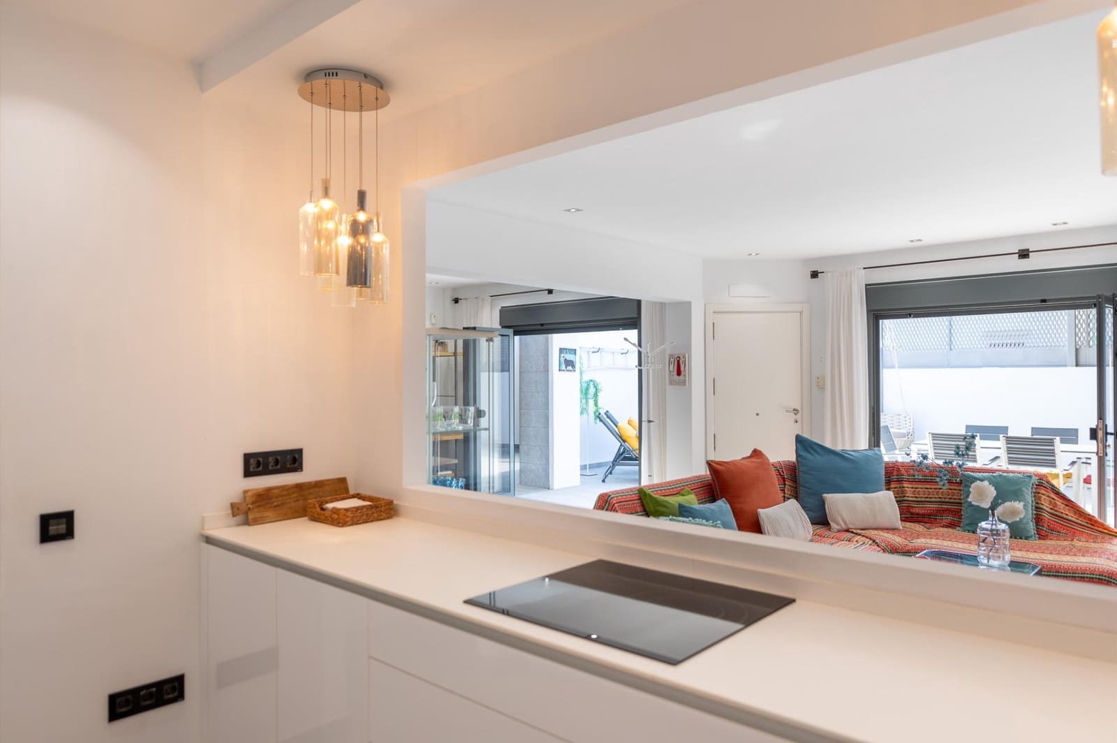 4 bedroom Bungalow for sale in Maspalomas with pool - € 689,000 (Ref: 9551518)