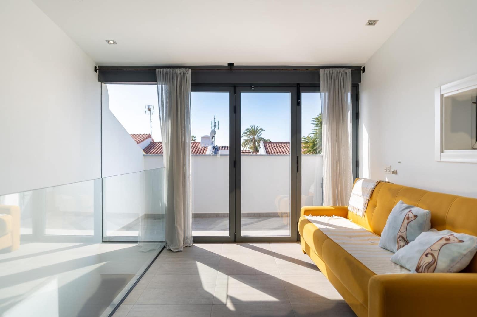 4 bedroom Bungalow for sale in Maspalomas with pool - € 689,000 (Ref: 9551518)