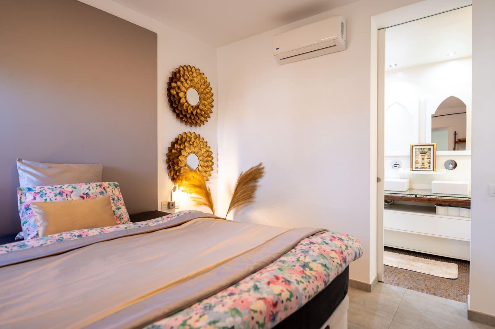 4 bedroom Bungalow for sale in Maspalomas with pool - € 689,000 (Ref: 9551518)