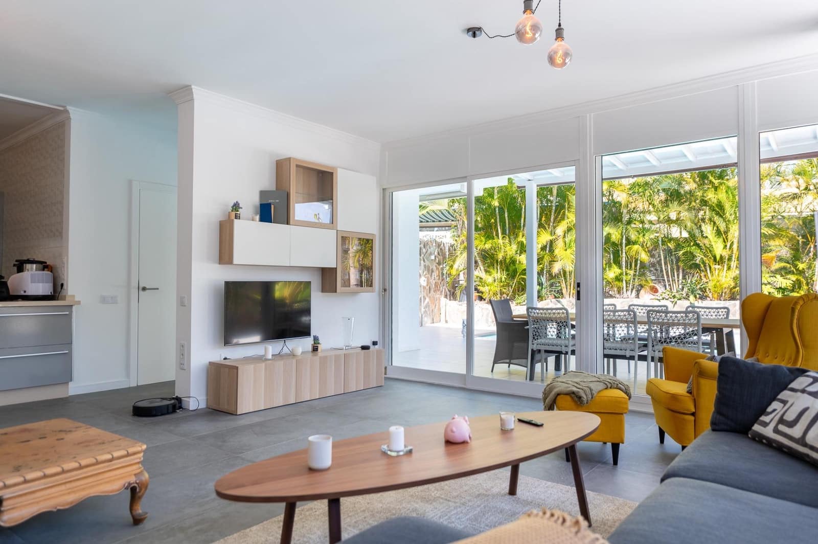 3 Zimmer Bungalow zu verkaufen in Maspalomas mit Pool - 895.000 € (Ref: 9555852)