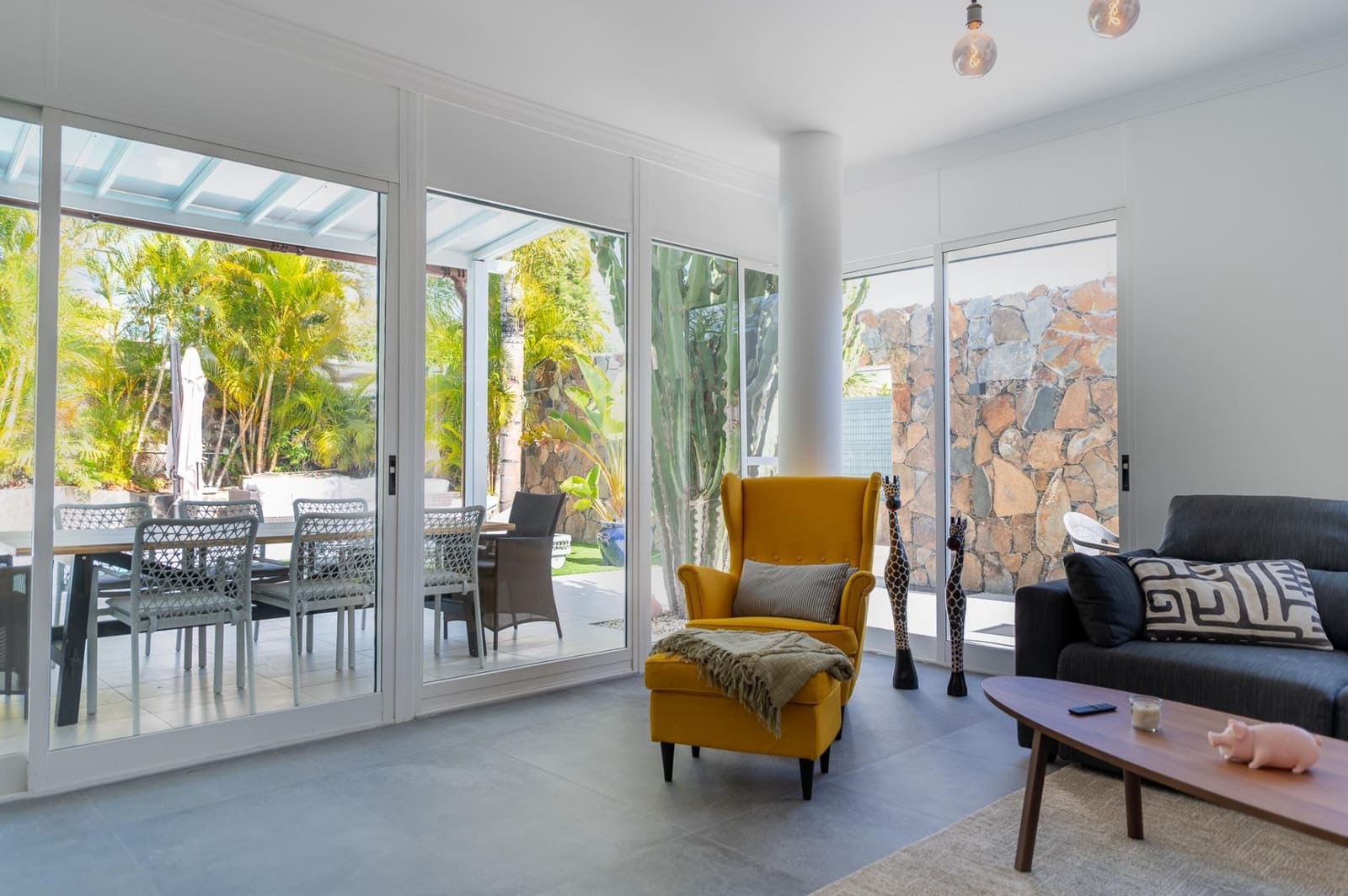 3 Zimmer Bungalow zu verkaufen in Maspalomas mit Pool - 895.000 € (Ref: 9555852)