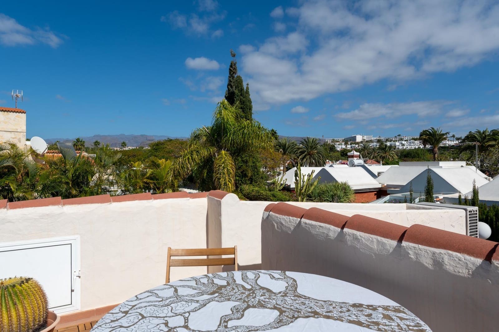 3 Zimmer Bungalow zu verkaufen in Maspalomas mit Pool - 895.000 € (Ref: 9555852)