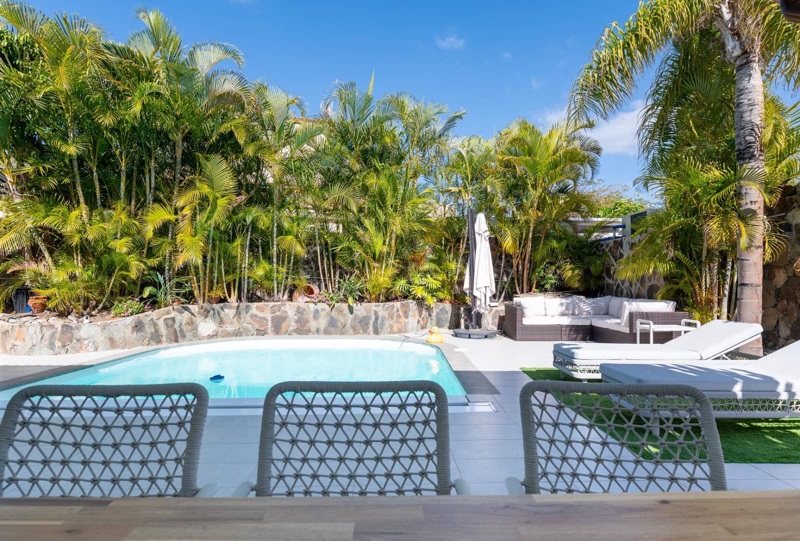 3 Zimmer Bungalow zu verkaufen in Maspalomas mit Pool - 895.000 € (Ref: 9555852)