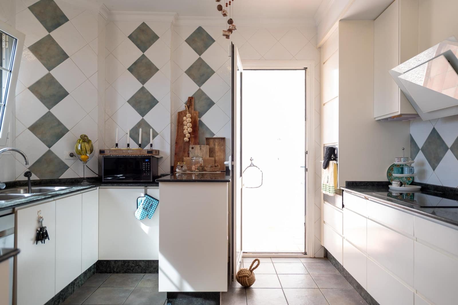 5 slaapkamer Villa te koop in Montana la Data met zwembad garage - € 846.000 (Ref: 9574643)