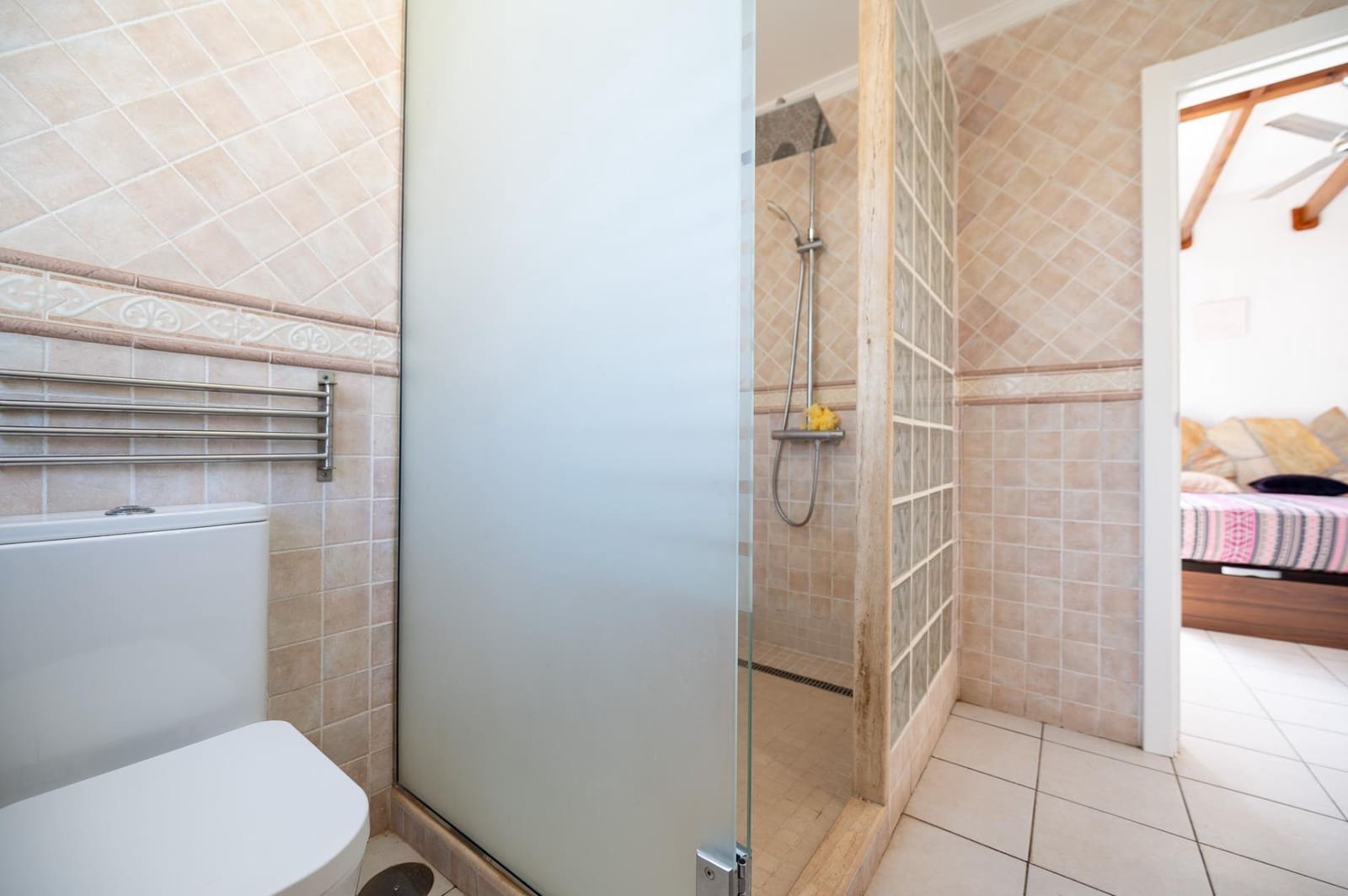 5 slaapkamer Villa te koop in Montana la Data met zwembad garage - € 846.000 (Ref: 9574643)