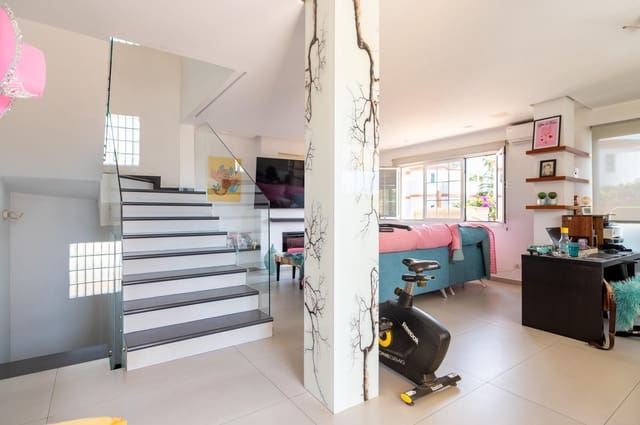 5 slaapkamer Villa te koop in Montaña la Data, San Bartolomé de Tirajana met zwembad garage - € 846.000 (Ref: 9574643)