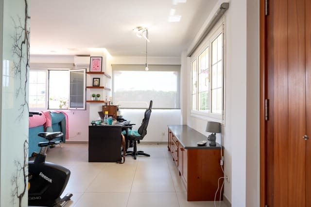 5 slaapkamer Villa te koop in Montaña la Data, San Bartolomé de Tirajana met zwembad garage - € 846.000 (Ref: 9574643)