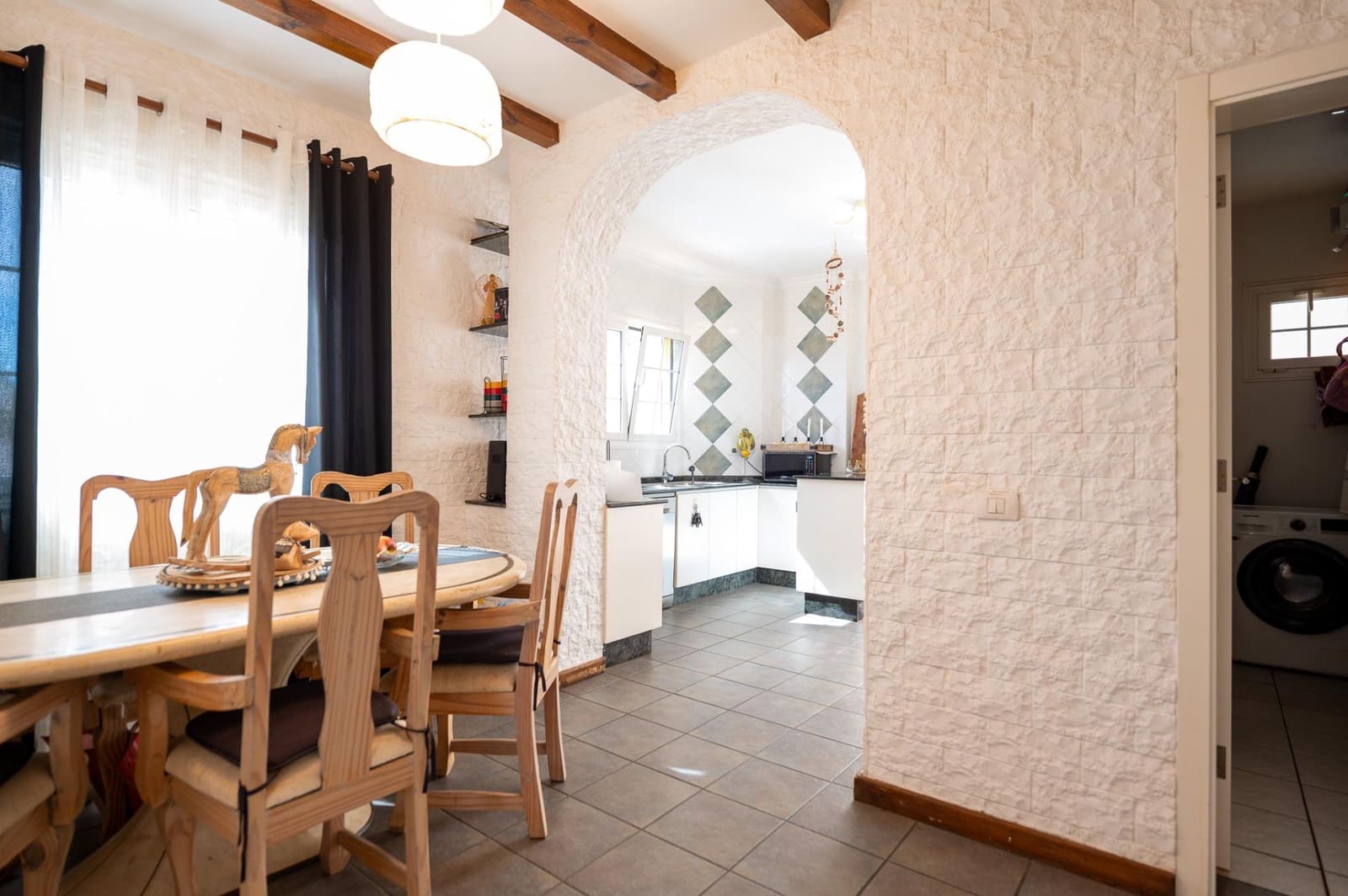 5 slaapkamer Villa te koop in Montana la Data met zwembad garage - € 846.000 (Ref: 9574643)