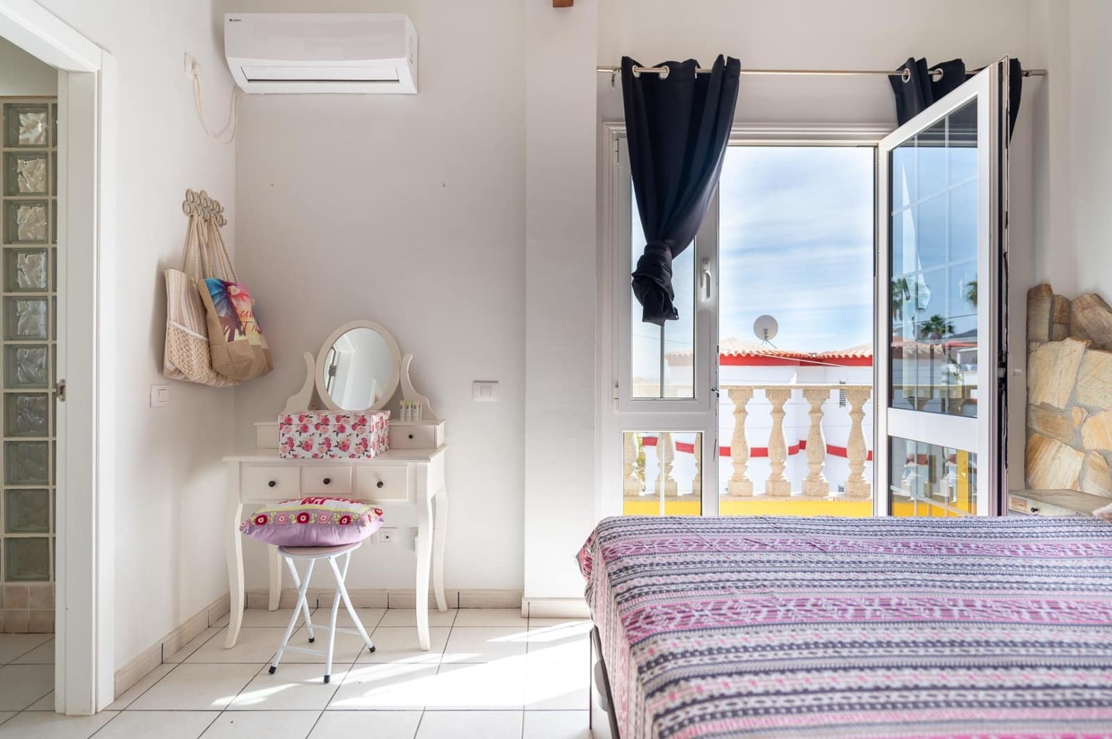 5 slaapkamer Villa te koop in Montana la Data met zwembad garage - € 846.000 (Ref: 9574643)