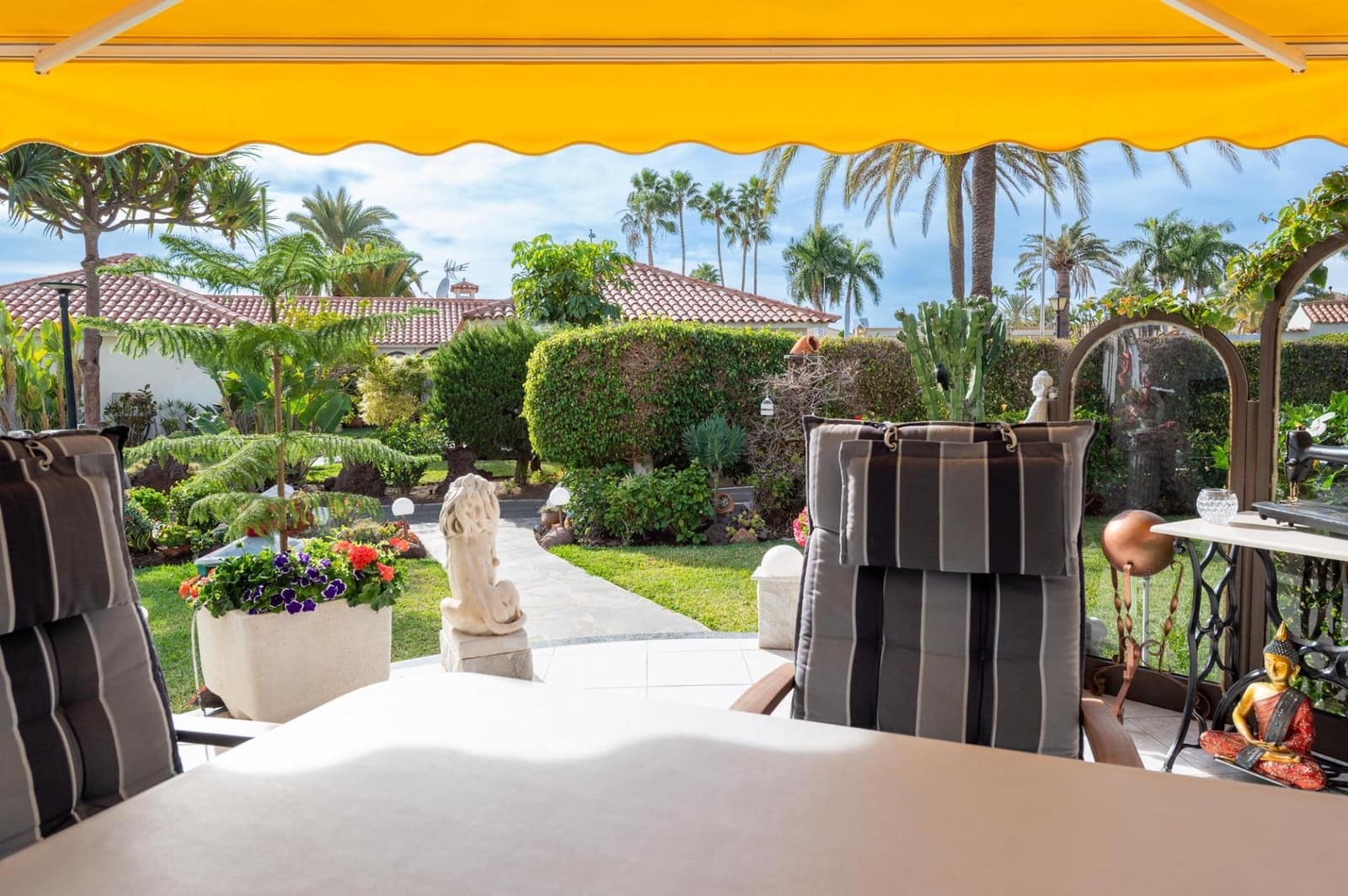 1 Zimmer Bungalow zu verkaufen in Playa del Ingles mit Pool - 460.000 € (Ref: 9591318)