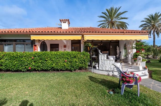 1 bedroom Bungalow for sale in Playa del Inglés, San Bartolomé de Tirajana with pool - € 460,000 (Ref: 9591318)